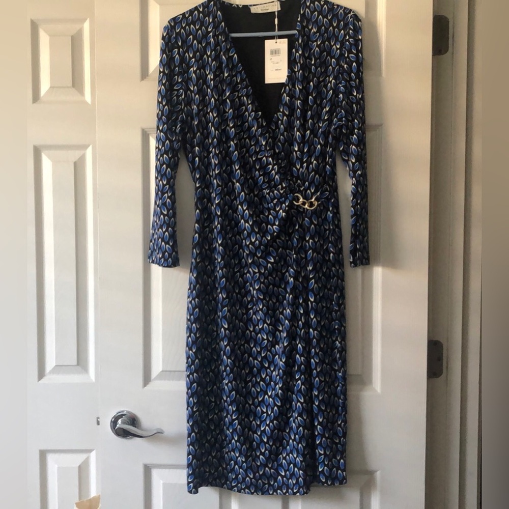 Wrap style dress, size Large, NWT